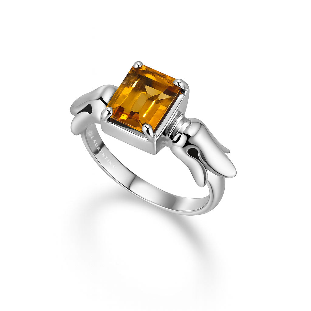 Trevi motif ring