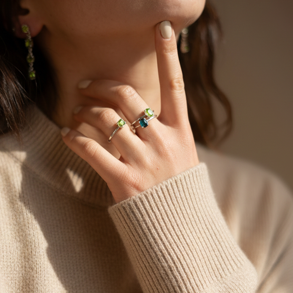 Effortless Elegance: 5 Ways to Style Jewelry for Sweater Weather